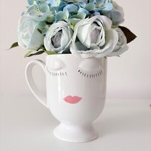 Celfie (Selfie) Mug Quirky Mug or Planter Eyelashes Lips Footed Mug